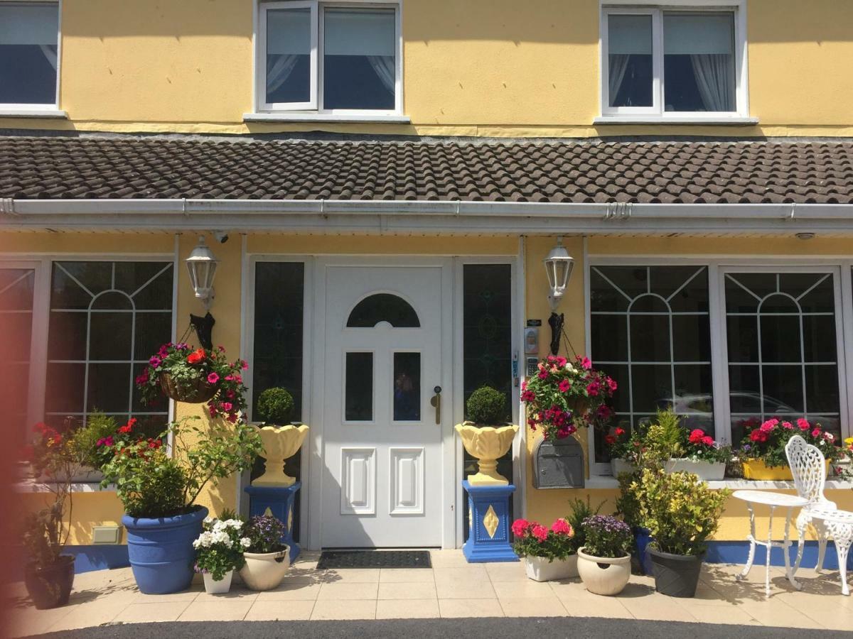 Teach Na Coiribe B&B Castlegar Екстериор снимка